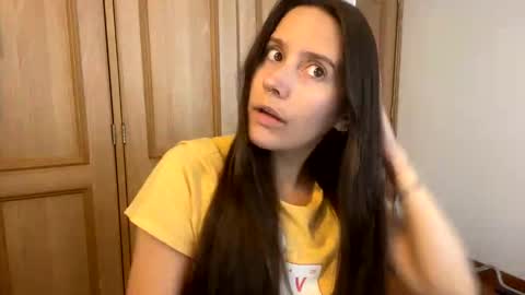 Snapshot of thetropicalseduction chatting on 11.03.25 Nicole online show from 11.03.25