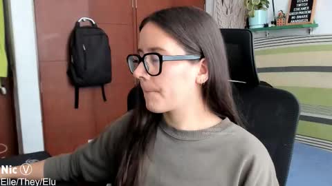 Nicole online show from 02.17.26