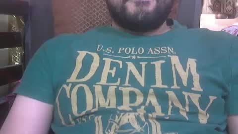 Snapshot of theultimateboss chatting on 03.01.25 theultimateboss online show from 03.01.25