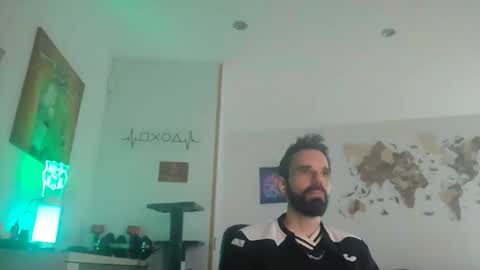 Snapshot of thewitcher69_ chatting on 11.21.25 thewitcher69_ online show from 11.21.25