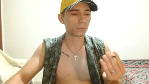 thiago_deseo69 online show from 04.18.26
