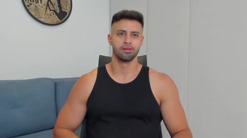 thiago_driussi online show from 12.03.24