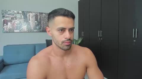thiago_driussi online show from 10.04.25