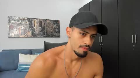 thiago_driussi online show from 12.03.25