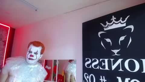 Snapshot of thiago_hairy chatting on 11.01.25 thiago_hairy online show from 11.01.25