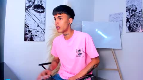 Snapshot of thiago_hard chatting on 09.17.25 Thiago online show from 09.17.25