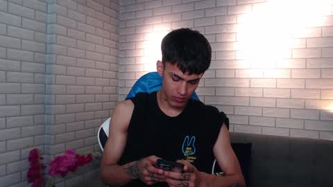 Snapshot of thiago_hard chatting on 09.19.25 Thiago online show from 09.19.25