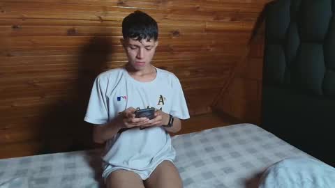 thiago_n_sam online show from 11.13.25