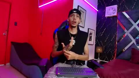 Snapshot of thiago_preston chatting on 07.04.26 Thiago online show from 07.04.26