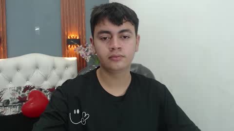 Snapshot of thiago_saenzz chatting on 03.01.26 thiago_saenzz online show from 03.01.26