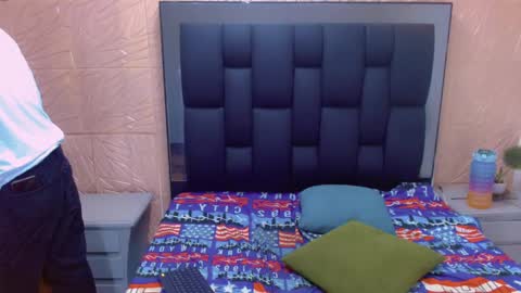 Snapshot of thiago_twink38 chatting on 10.18.25 thiago_twink38 online show from 10.18.25