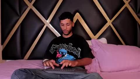 ThiagoFerreti online show from 03.24.26