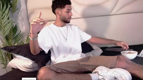 ThiagoFerreti online show from 04.11.26