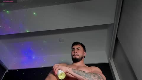 THIAGO MENESES online show from 04.15.26