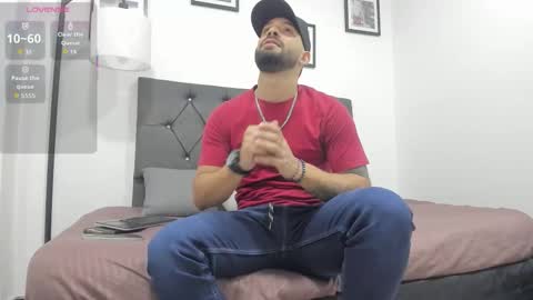 Thia Gomez online show from 02.06.26