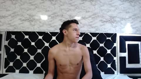 Thiago   online show from 05.04.26
