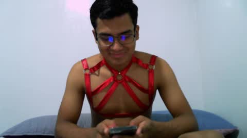 thiagovega_ online show from 04.16.26