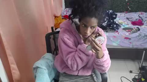 thiana_horny online show from 06.13.26
