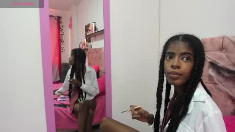 thianahorny online show from 10.30.25