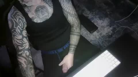 Snapshot of thicchogg chatting on 02.18.26 thicchogg online show from 02.18.26