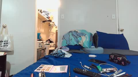 Snapshot of thiccxe chatting on 01.12.25 GinWitDaJuice online show from 01.12.25