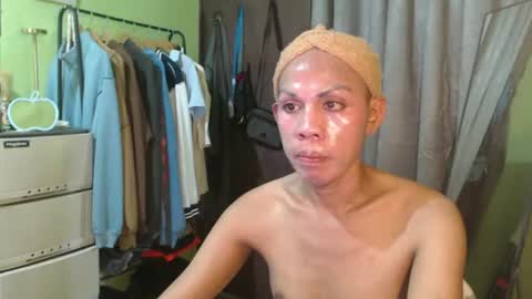 gil online show from 10.23.25