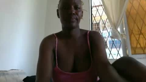 Snapshot of thick_jojo chatting on 01.01.25 Call me Taliee online show from 01.01.25