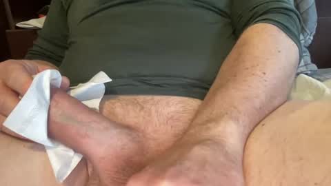 Snapshot of thickandrichdad chatting on 02.26.25 thickandrichdad online show from 02.26.25