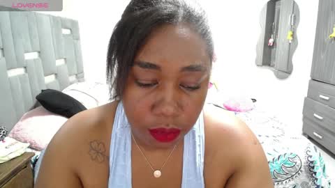 XIOMARA  online show from 04.27.26