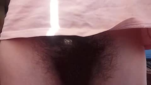 Snapshot of thickforest chatting on 09.20.25 MilkyChoco online show from 09.20.25