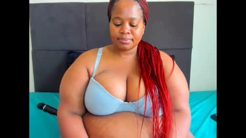 thickleeyanax online show from 11.05.25