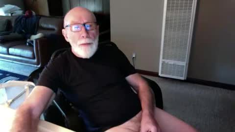 Snapshot of thickmorningwoodinyoualways chatting on 12.01.25 Thickmorningwoodinyou always online show from 12.01.25