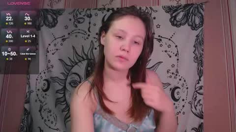 Snapshot of thighswithspikes chatting on 11.16.25 thighswithspikes online show from 11.16.25