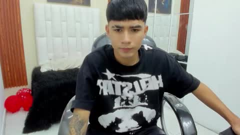  THIAGO COLLINS  online show from 03.01.26