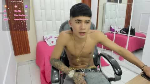  THIAGO COLLINS  online show from 04.04.26