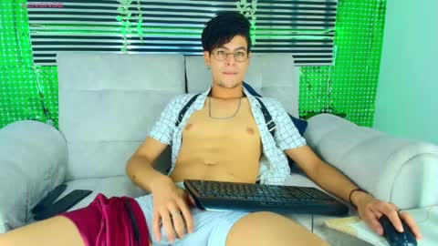 Thiago Saenzz online show from 03.30.26