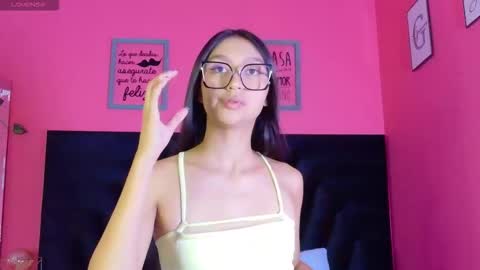 Snapshot of thin_eva chatting on 02.13.26 Eva online show from 02.13.26