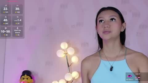 Snapshot of thin_eva chatting on 05.26.26 Eva online show from 05.26.26