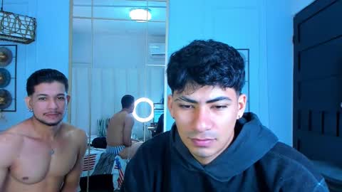 Snapshot of thirstmen_ chatting on 10.11.25 MICHAEL AND CRISS online show from 10.11.25