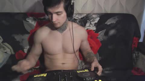 Snapshot of this_is_andy chatting on 02.19.26 Andy online show from 02.19.26