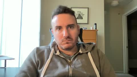 Snapshot of thisbigjewishdick chatting on 02.11.25 This Big Jewish Dick online show from 02.11.25