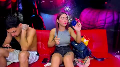 Snapshot of thisforyou_ chatting on 03.04.25 Made for you Chloe online show from 03.04.25