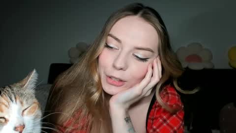 Amelia  shows on mondays fridays and sundays  if anything changes im giving updates on my fansly  online show from 12.29.24