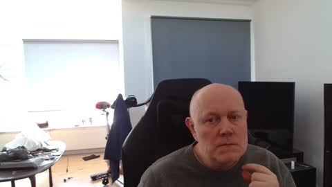 Snapshot of thomas315627 chatting on 04.29.26 thomas315627 online show from 04.29.26