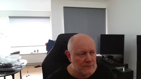 Snapshot of thomas315627 chatting on 05.03.26 thomas315627 online show from 05.03.26