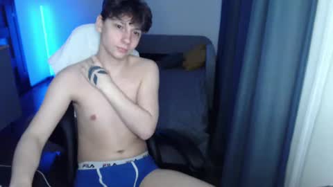 Snapshot of thomas617826 chatting on 02.15.25 Thomas Hill online show from 02.15.25