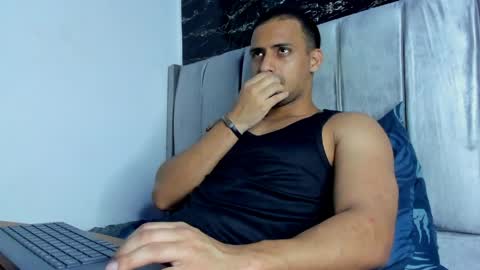 Thomas online show from 04.05.26