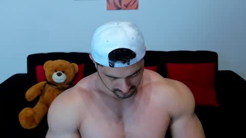 Thomas Brandon online show from 03.01.25