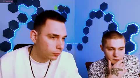 thomas_crow online show from 12.01.25