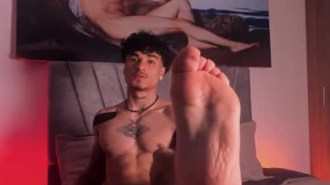 Thomas 3  JUST STAY AND BE MY LAST LOVE online show from 11.28.25